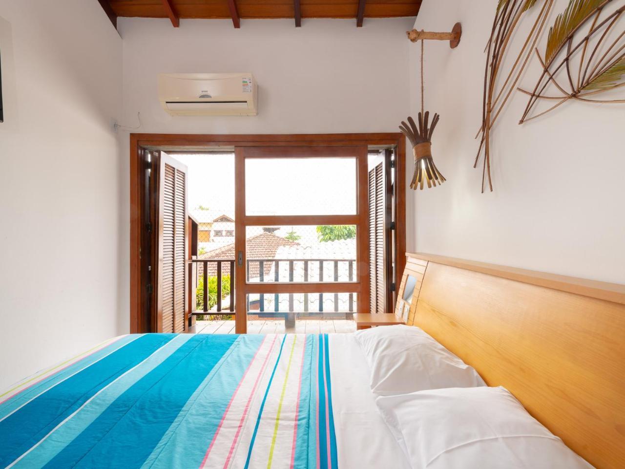 Pousada Pe Na Areia Caraguatatuba Ngoại thất bức ảnh