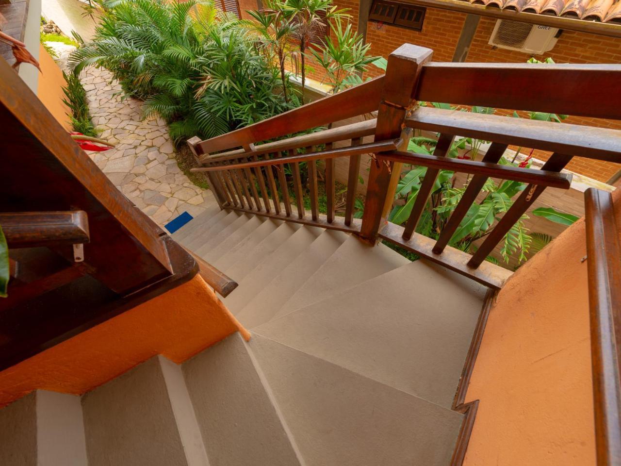 Pousada Pe Na Areia Caraguatatuba Ngoại thất bức ảnh