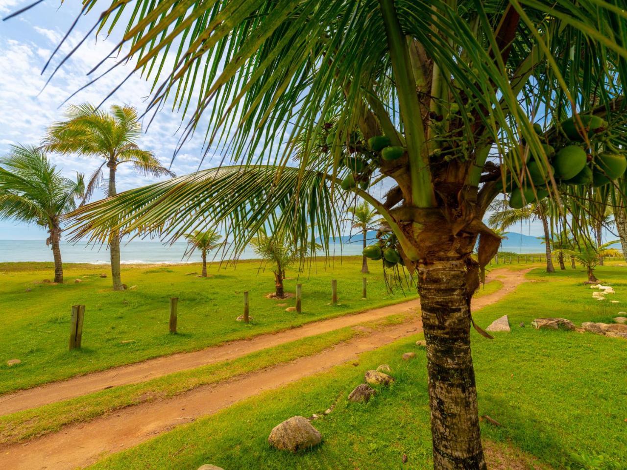 Pousada Pe Na Areia Caraguatatuba Ngoại thất bức ảnh