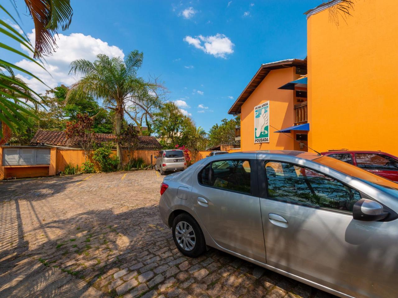 Pousada Pe Na Areia Caraguatatuba Ngoại thất bức ảnh